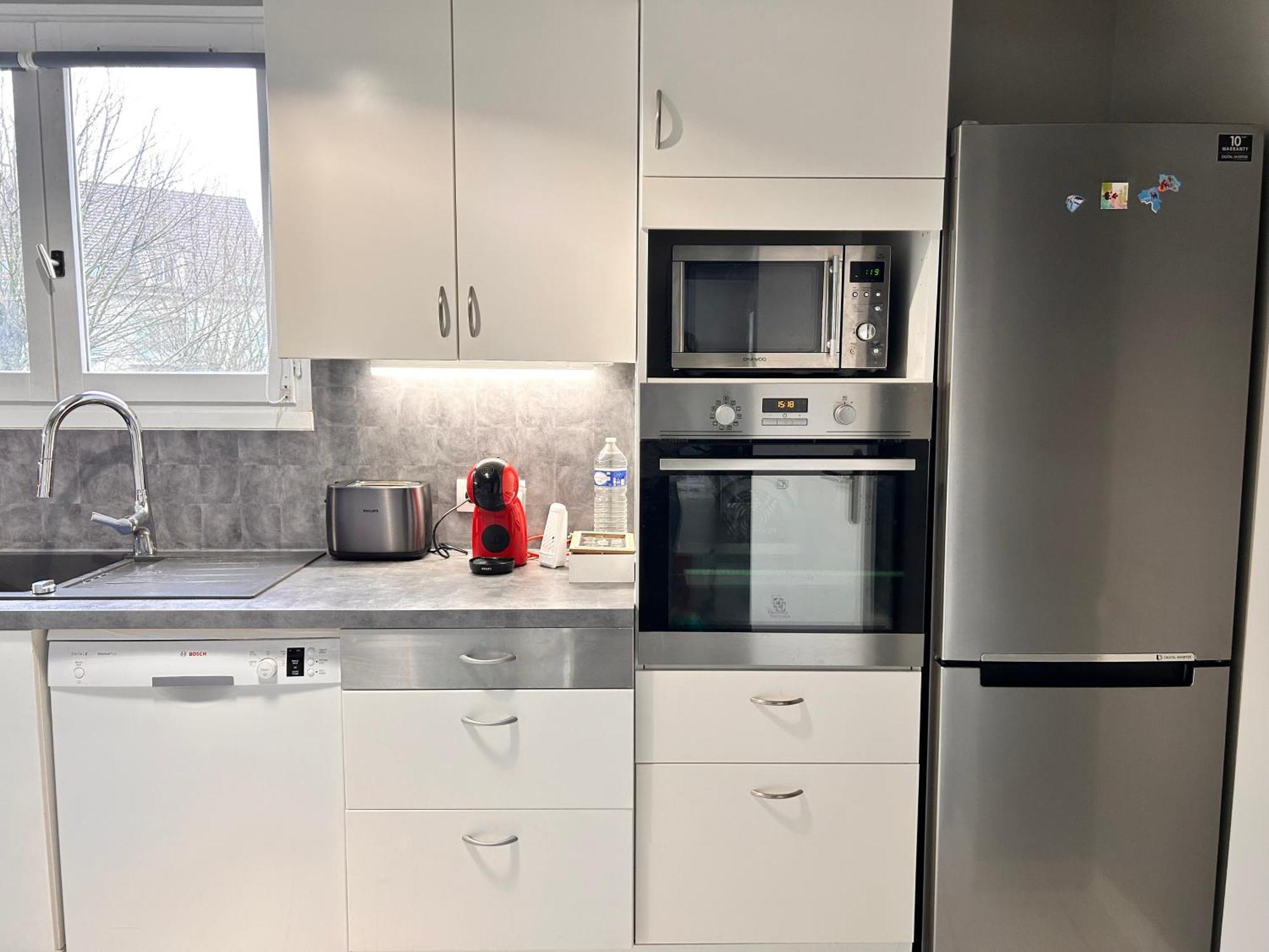 85 M2 Proche De Paris Stade De France Parking Free Appartement
